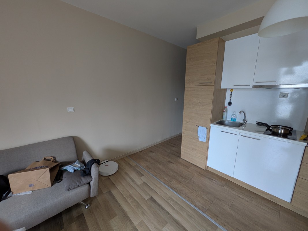 Room corner 1